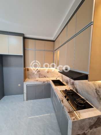 Rumah Luxury Modern Tanpa Renovasi di Graha Raya Bintaro Tangerang Selatan Rumah Luxury Modern Tanpa Renovasi di Graha Raya Bintaro Tangerang Selatan