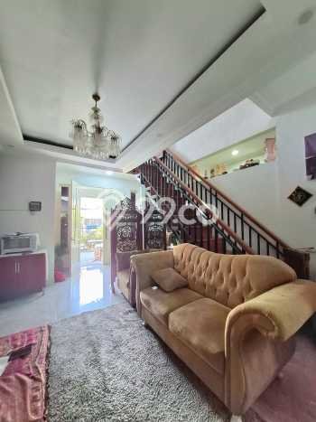For Sale Hunian Rumah Terawat 4 KT di Sektor 9-Bintaro, Tangerang Selatan For Sale Hunian Rumah Terawat 4 KT di Sektor 9-Bintaro, Tangerang Selatan