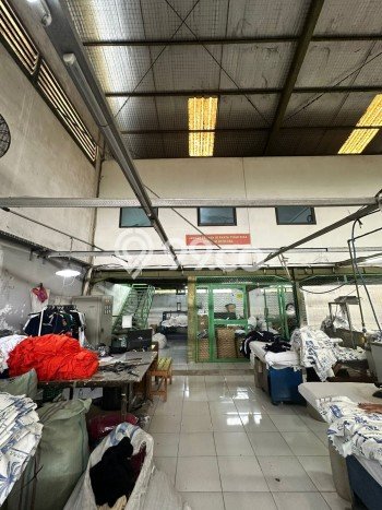 Disewakan Pabrik di Kawasan Ramai Kedaung Luas 1500m2 Disewakan Pabrik di Kawasan Ramai Kedaung Luas 1500m2