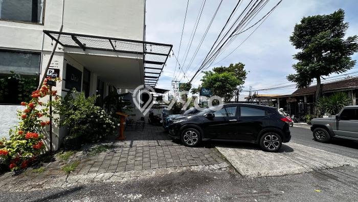 Unit Ruko Tersedia di Kerobokan Spesifikasi LB 300m2 Unit Ruko Tersedia di Kerobokan Spesifikasi LB 300m2