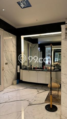 Ready to Use! Premium House LT 1200m2 Desain Modern di Pluit Ready to Use! Premium House LT 1200m2 Desain Modern di Pluit