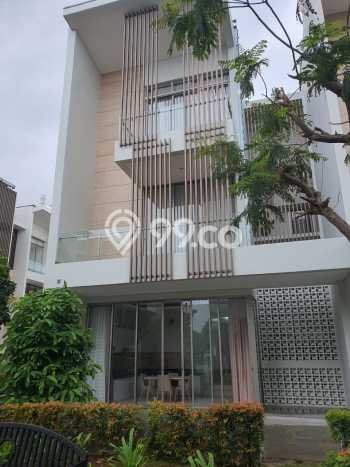 For Sale! Premium House LT 144m2 Desain Elegan di Ancol For Sale! Premium House LT 144m2 Desain Elegan di Ancol