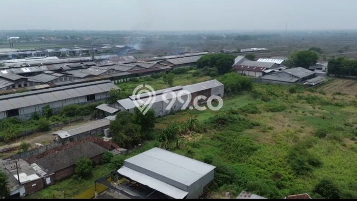 Gudang Dijual Lokasi Emas di Kedamean Luas 1400m2 Gudang Dijual Lokasi Emas di Kedamean Luas 1400m2