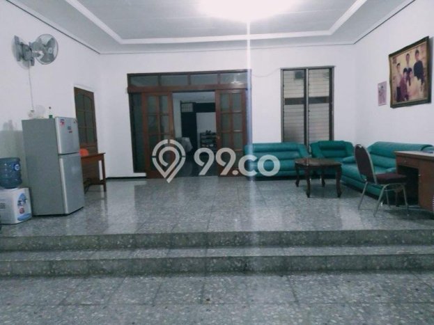 Rumah Elit Modern Siap Huni di Kutisari Surabaya Rumah Elit Modern Siap Huni di Kutisari Surabaya