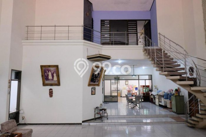 Dijual Rumah Premium dengan Fasilitas Sekitar Komplit di Mulyorejo, Surabaya Dijual Rumah Premium dengan Fasilitas Sekitar Komplit di Mulyorejo, Surabaya