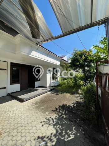 Rumah Eksklusif Siap Huni LT 310m2 di Mulyorejo, Surabaya Rumah Eksklusif Siap Huni LT 310m2 di Mulyorejo, Surabaya