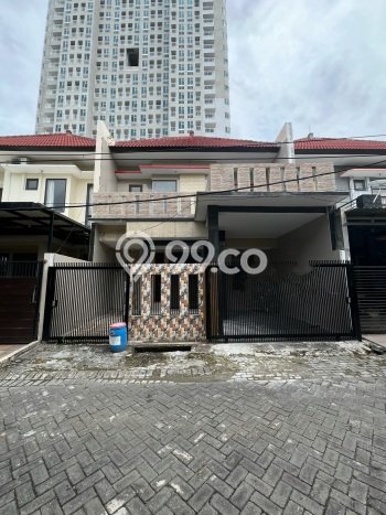 Dijual Rumah 4 Kamar Lokasi Ideal Bagus dan Strategis di Wiyung Dijual Rumah 4 Kamar Lokasi Ideal Bagus dan Strategis di Wiyung