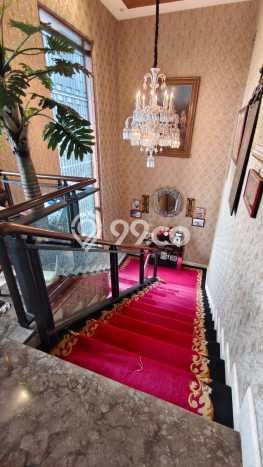 Hunian Elit LB 800m2 Siap Pakai Desain Elegan di Pondok Pinang, Jakarta Selatan Hunian Elit LB 800m2 Siap Pakai Desain Elegan di Pondok Pinang, Jakarta Selatan