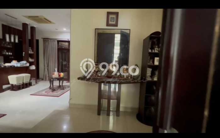Dijual Rumah Mewah Exclusive di Kebayoran Baru, Jakarta Selatan Dijual Rumah Mewah Exclusive di Kebayoran Baru, Jakarta Selatan