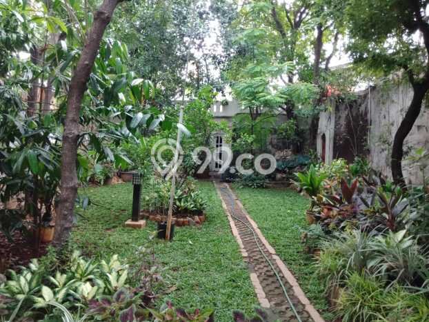 Hunian Mewah Dijual LT 2300m2 di Pancoran, Jakarta Selatan Hunian Mewah Dijual LT 2300m2 di Pancoran, Jakarta Selatan