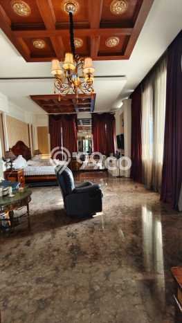 Hunian Elit LB 800m2 Siap Pakai Desain Elegan di Pondok Pinang, Jakarta Selatan Hunian Elit LB 800m2 Siap Pakai Desain Elegan di Pondok Pinang, Jakarta Selatan