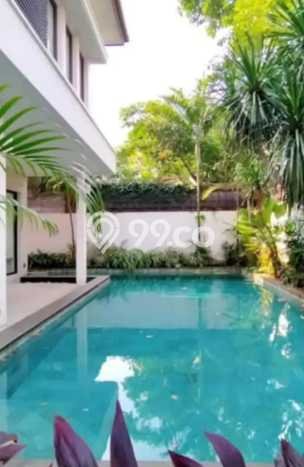 Dijual Rumah Mewah Elegan Dengan View Cantik di Kemang, Jakarta Selatan Dijual Rumah Mewah Elegan Dengan View Cantik di Kemang, Jakarta Selatan