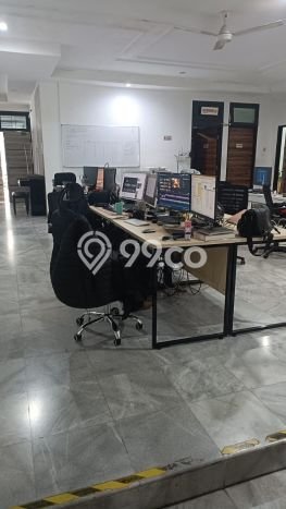 Sewa Rumah Harga Terjangkau di Kemang Jakarta Selatan dengan 4 Kamar Tidur Sewa Rumah Harga Terjangkau di Kemang Jakarta Selatan dengan 4 Kamar Tidur
