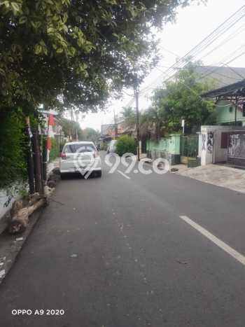 Dijual Rumah Premium dengan Fasilitas Sekitar Komplit di Mampang Prapatan, Jakarta Selatan Dijual Rumah Premium dengan Fasilitas Sekitar Komplit di Mampang Prapatan, Jakarta Selatan