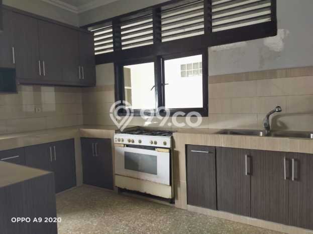 Dijual Rumah Premium dengan Fasilitas Sekitar Komplit di Mampang Prapatan, Jakarta Selatan Dijual Rumah Premium dengan Fasilitas Sekitar Komplit di Mampang Prapatan, Jakarta Selatan