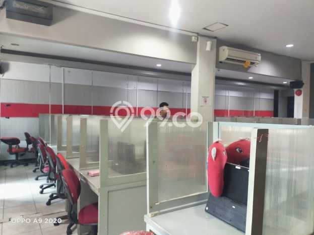 For Sale Hunian Mewah Klasik di Jakarta Selatan For Sale Hunian Mewah Klasik di Jakarta Selatan