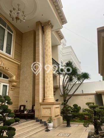 Rumah Eksklusif Dijual LT 480m2 di Medan Polonia, Medan Rumah Eksklusif Dijual LT 480m2 di Medan Polonia, Medan