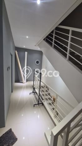 Ruko Disewa di Tangerang dengan LB 163m2 Area Komersial Ramai Ruko Disewa di Tangerang dengan LB 163m2 Area Komersial Ramai