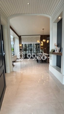 Hunian Super Elit dengan Akses Paling Strategis di Summarecon Serpong, Tangerang Hunian Super Elit dengan Akses Paling Strategis di Summarecon Serpong, Tangerang