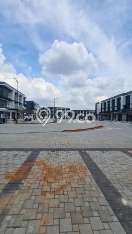 FOR RENT! Ruko di Gading Serpong Cocok untuk Bisnis 119m2 FOR RENT! Ruko di Gading Serpong Cocok untuk Bisnis 119m2