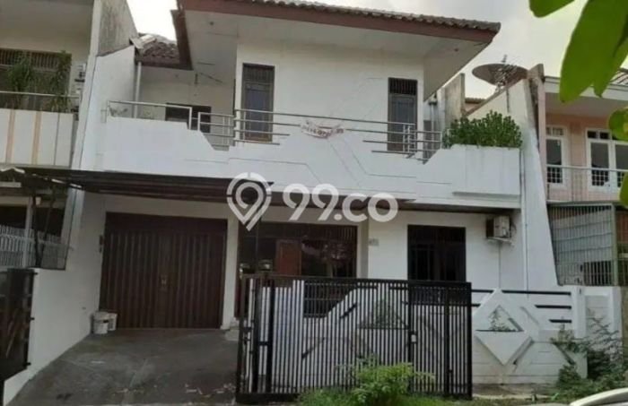 Ready to Use! Luxury House LT 200m2 Desain Elegan di Intercon Ready to Use! Luxury House LT 200m2 Desain Elegan di Intercon