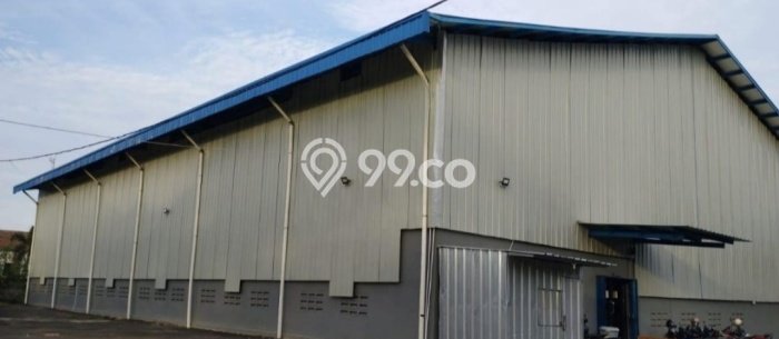 Gudang Dijual di Jakarta Barat LT 2100m2 & LB 1064m2 Lokasi Terbaik! Gudang Dijual di Jakarta Barat LT 2100m2 & LB 1064m2 Lokasi Terbaik!