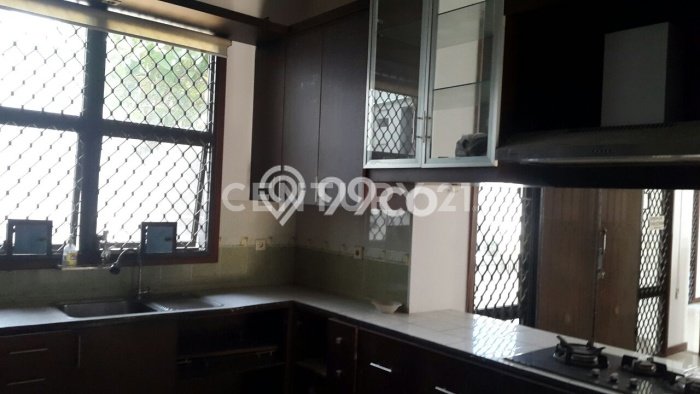 Dijual Rumah Premium dengan Fasilitas Sekitar Lengkap di Lippo Cikarang, Cikarang Dijual Rumah Premium dengan Fasilitas Sekitar Lengkap di Lippo Cikarang, Cikarang