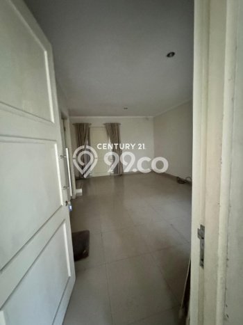 Rumah Modern Minimalis 3 Kamar Bisa Langsung Pindah di Lippo Cikarang Rumah Modern Minimalis 3 Kamar Bisa Langsung Pindah di Lippo Cikarang