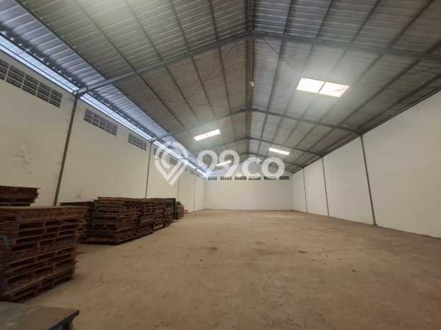 Gudang Disewakan Cepat di Ngaliyan Semarang LB 1800m2 Gudang Disewakan Cepat di Ngaliyan Semarang LB 1800m2