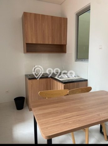 Jual Rumah Eksklusif 2 KT di Gading Serpong, Tangerang Jual Rumah Eksklusif 2 KT di Gading Serpong, Tangerang