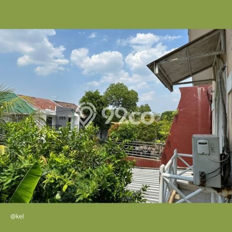 For Sale Rumah 4 Kamar Lokasi Ideal Bagus dan Strategis di Lippo Cikarang For Sale Rumah 4 Kamar Lokasi Ideal Bagus dan Strategis di Lippo Cikarang