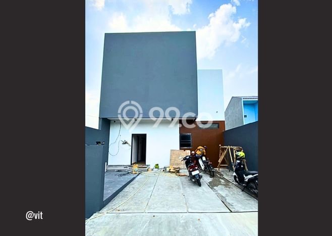 Rumah Modern Minimalis 4 Kamar Siap Huni di Lippo Cikarang Rumah Modern Minimalis 4 Kamar Siap Huni di Lippo Cikarang