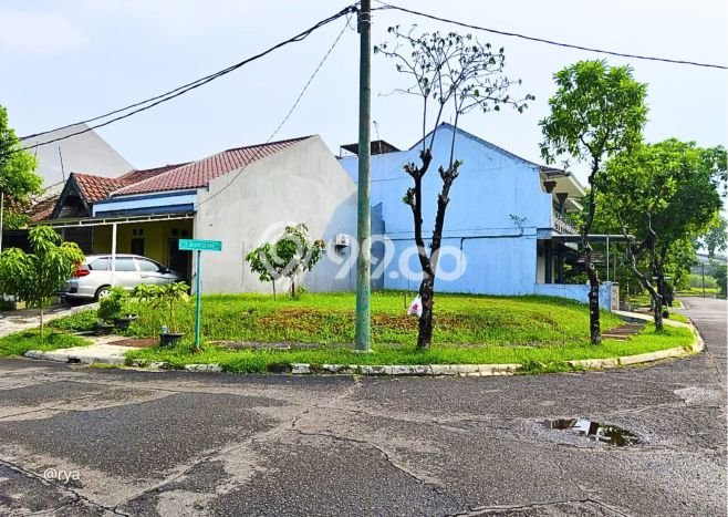 Tanah Strategis Dijual di Lippo Cikarang Cikarang 175m2 Tanah Strategis Dijual di Lippo Cikarang Cikarang 175m2