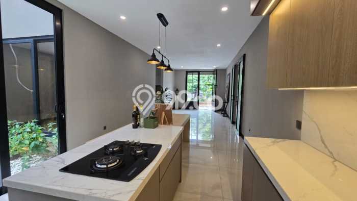Dijual Rumah Mewah Megah Dengan View Cantik di BSD, Tangerang Dijual Rumah Mewah Megah Dengan View Cantik di BSD, Tangerang