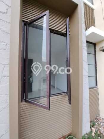 Jual Rumah Eksklusif 3 KT di Cibubur, Bekasi Jual Rumah Eksklusif 3 KT di Cibubur, Bekasi