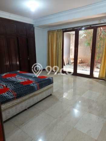 Ready to Use! Premium House LT 536m2 Desain Modern di Simprug Ready to Use! Premium House LT 536m2 Desain Modern di Simprug