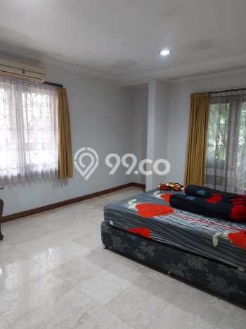 Ready to Use! Premium House LT 536m2 Desain Modern di Simprug Ready to Use! Premium House LT 536m2 Desain Modern di Simprug