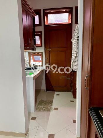 Dijual Rumah Luas Elegan Dengan View Cantik di Bintaro, Tangerang Selatan Dijual Rumah Luas Elegan Dengan View Cantik di Bintaro, Tangerang Selatan
