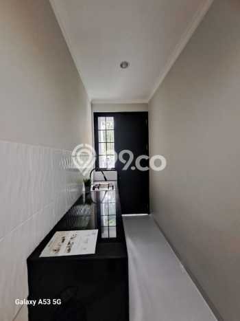 Rumah Elit LB 160m2 Siap Huni Desain Elegan di Bintaro, Tangerang Selatan Rumah Elit LB 160m2 Siap Huni Desain Elegan di Bintaro, Tangerang Selatan