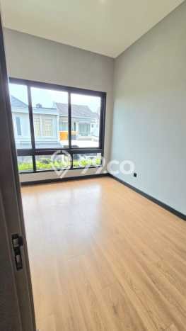 Rumah Elit LB 350m2 Siap Huni Desain Elegan di BSD, Tangerang Rumah Elit LB 350m2 Siap Huni Desain Elegan di BSD, Tangerang