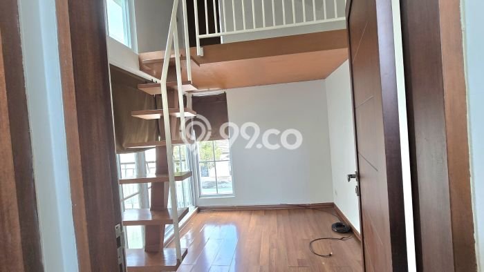 Rumah Minimalis 3 KT di Bintaro Tangerang Selatan Semi Furnished Rumah Minimalis 3 KT di Bintaro Tangerang Selatan Semi Furnished