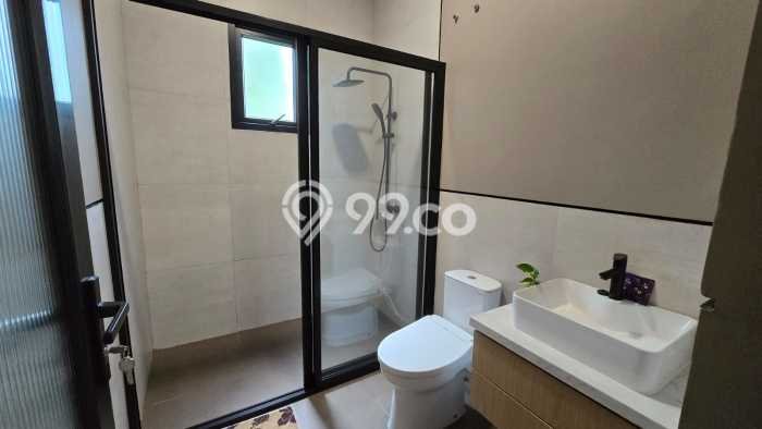 Dijual Rumah Mewah Megah Dengan View Cantik di BSD, Tangerang Dijual Rumah Mewah Megah Dengan View Cantik di BSD, Tangerang