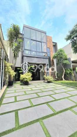 Dijual Rumah Mewah Megah Dengan View Cantik di BSD, Tangerang Dijual Rumah Mewah Megah Dengan View Cantik di BSD, Tangerang