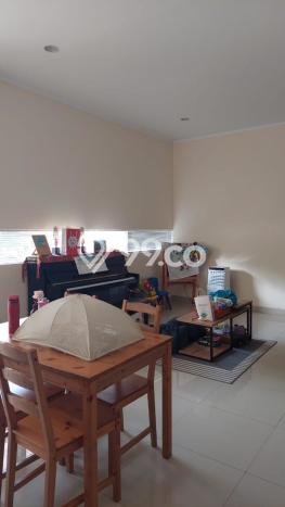 Rumah Elit LB 127m2 Siap Pakai Desain Elegan di Bintaro, Tangerang Selatan Rumah Elit LB 127m2 Siap Pakai Desain Elegan di Bintaro, Tangerang Selatan