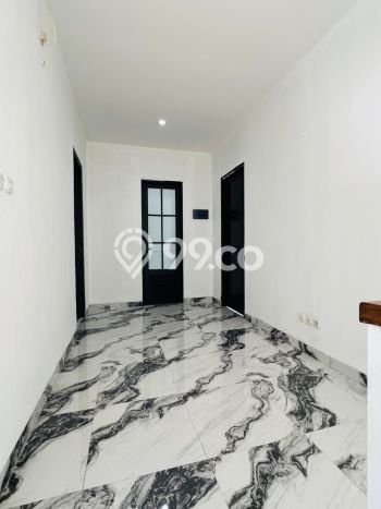 Hunian Elit LB 117m2 Siap Pakai Desain Elegan di Bintaro, Tangerang Selatan Hunian Elit LB 117m2 Siap Pakai Desain Elegan di Bintaro, Tangerang Selatan