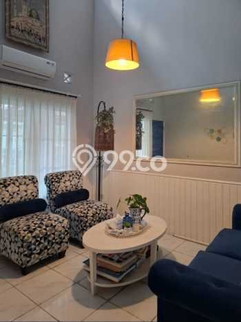 Rumah Minimalis 2 KT di Bintaro Tangerang Selatan Semi Furnished Rumah Minimalis 2 KT di Bintaro Tangerang Selatan Semi Furnished