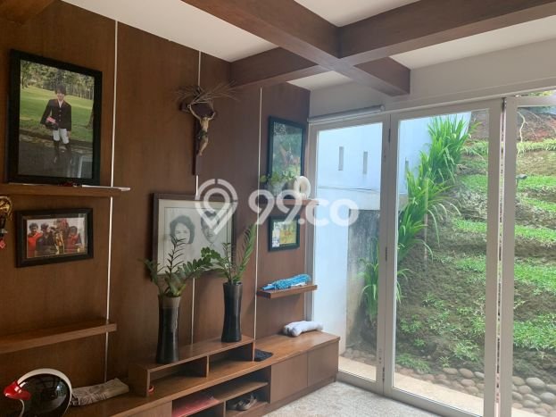 Ready to Use! Luxury House LT 267m2 Desain Elegan di Bintaro Ready to Use! Luxury House LT 267m2 Desain Elegan di Bintaro