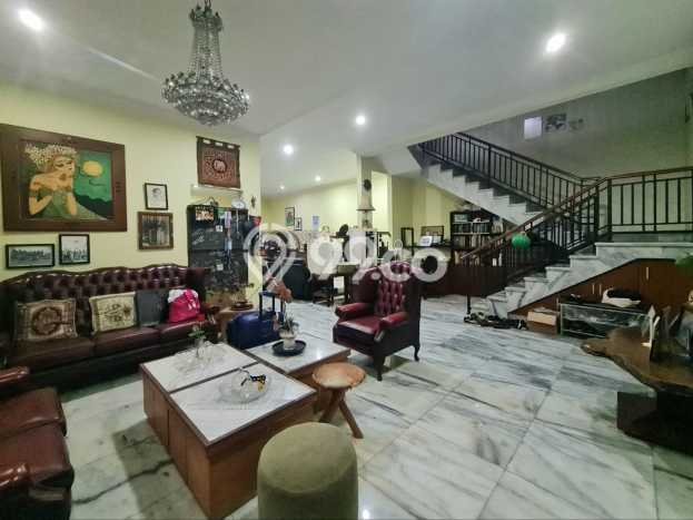 Hunian Super Elit dengan Akses Paling Strategis di Bintaro, Tangerang Selatan Hunian Super Elit dengan Akses Paling Strategis di Bintaro, Tangerang Selatan