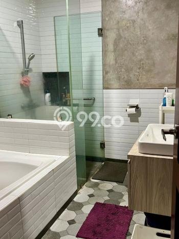 Jual Rumah Luas Elegan Dengan View Cantik di Veteran, Jakarta Selatan Jual Rumah Luas Elegan Dengan View Cantik di Veteran, Jakarta Selatan