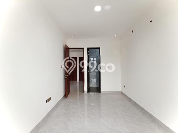 For Sale! Luxury House LT 128m2 Desain Elegan di Graha Raya For Sale! Luxury House LT 128m2 Desain Elegan di Graha Raya